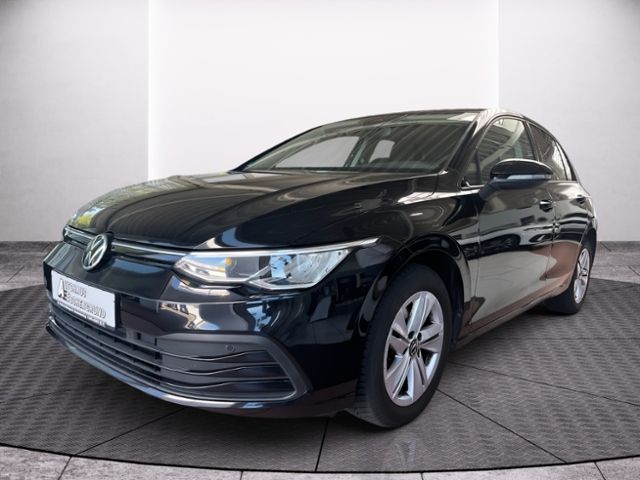 Fahrzeugabbildung Volkswagen Golf VIII 2.0 TDI DSG LIFE NAVI ACC GJR LED