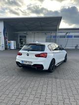 BMW M140i xDrive A Special Edition - - BMW M140i: 5 Türen