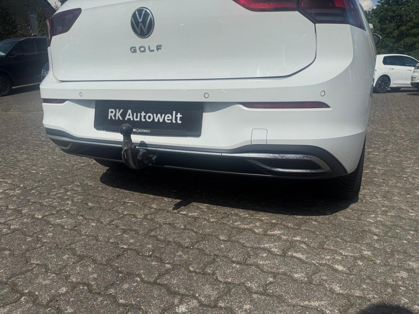 Volkswagen Golf VIII Active 2.0 TDI DSG AHK ACC Navi Sitzhe, миниатюра 13