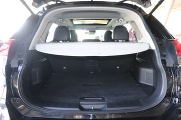 Fotografie 10 des Nissan X-Trail 1.6 dCi Xtronic Tekna