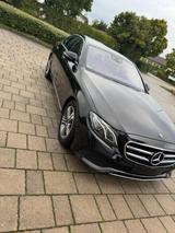 Mercedes-Benz E 220 d 4MATIC Autom. -1.Hand.Scheckheftgepflegt - Mercedes-Benz E 220 Gebrauchtwagen in München