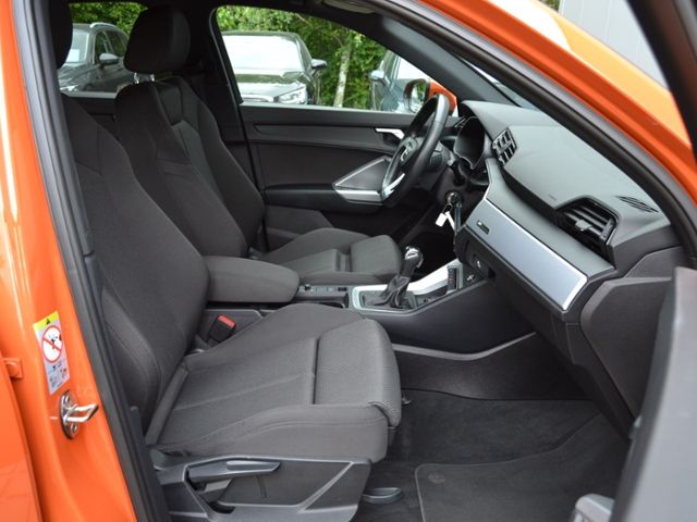 Q3 35 TFSI S-tronic Advanced OPTIK-SW/AHK/LED/18