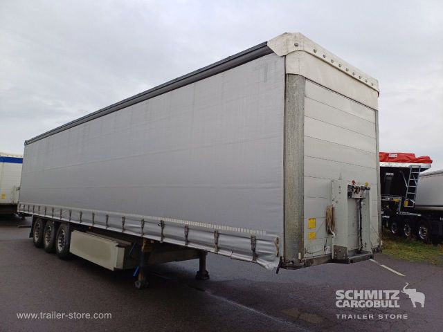 Schmitz Cargobull Curtainsider Standard Staplerhalterung