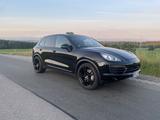 Porsche Cayenne S Top Zustand Kein Winter 21 Zoll - Porsche Cayenne: Allradantrieb