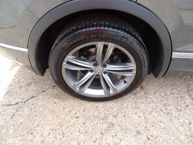 Fahrzeugabbildung Volkswagen Tiguan Highline/2xR-Line/4Motion/1.Hd/360Kam/AHK