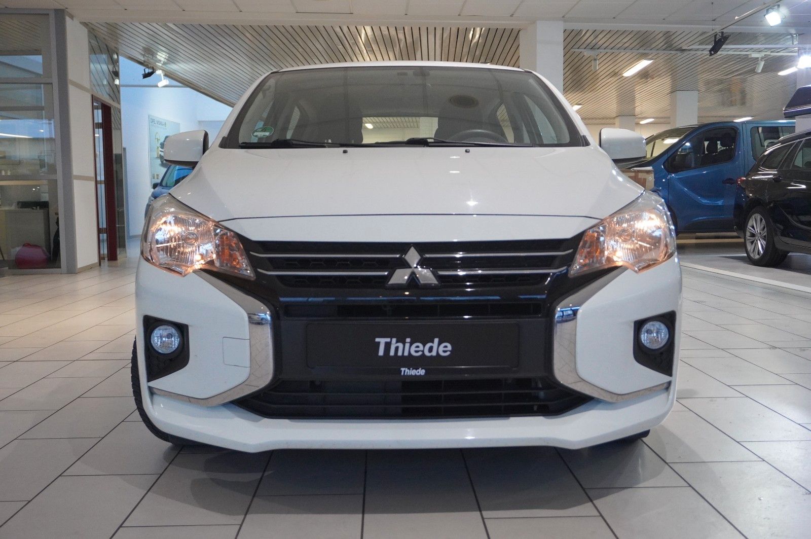 Fahrzeugabbildung Mitsubishi Space Star 1.2 SPIRIT 5-TÜR KLIMA/USB/NEBEL/AUX