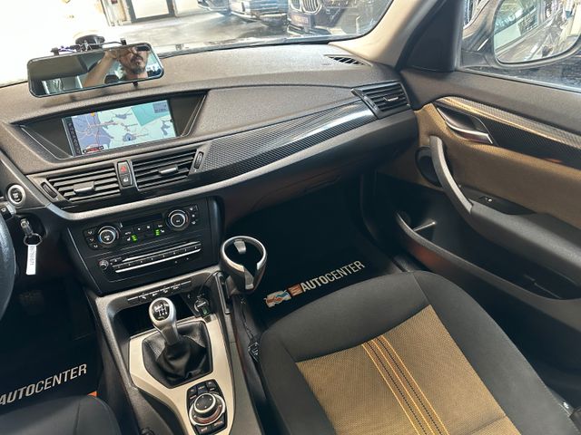 BMW X1 18 d xDrive *Navi*Pano*BiXenon*AHK*