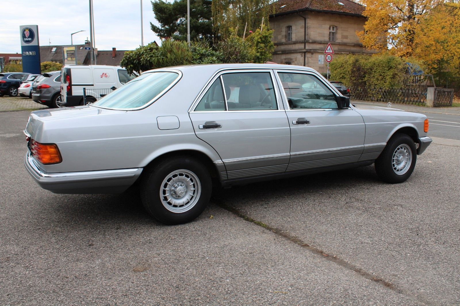 380 SE V8-Zylinder Limousine erste Sahne !!