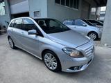 Mercedes-Benz Mercedes-benz B 180 160 BlueEFFICIENCY Executive - Mercedes-Benz B 160: Blueefficiency
