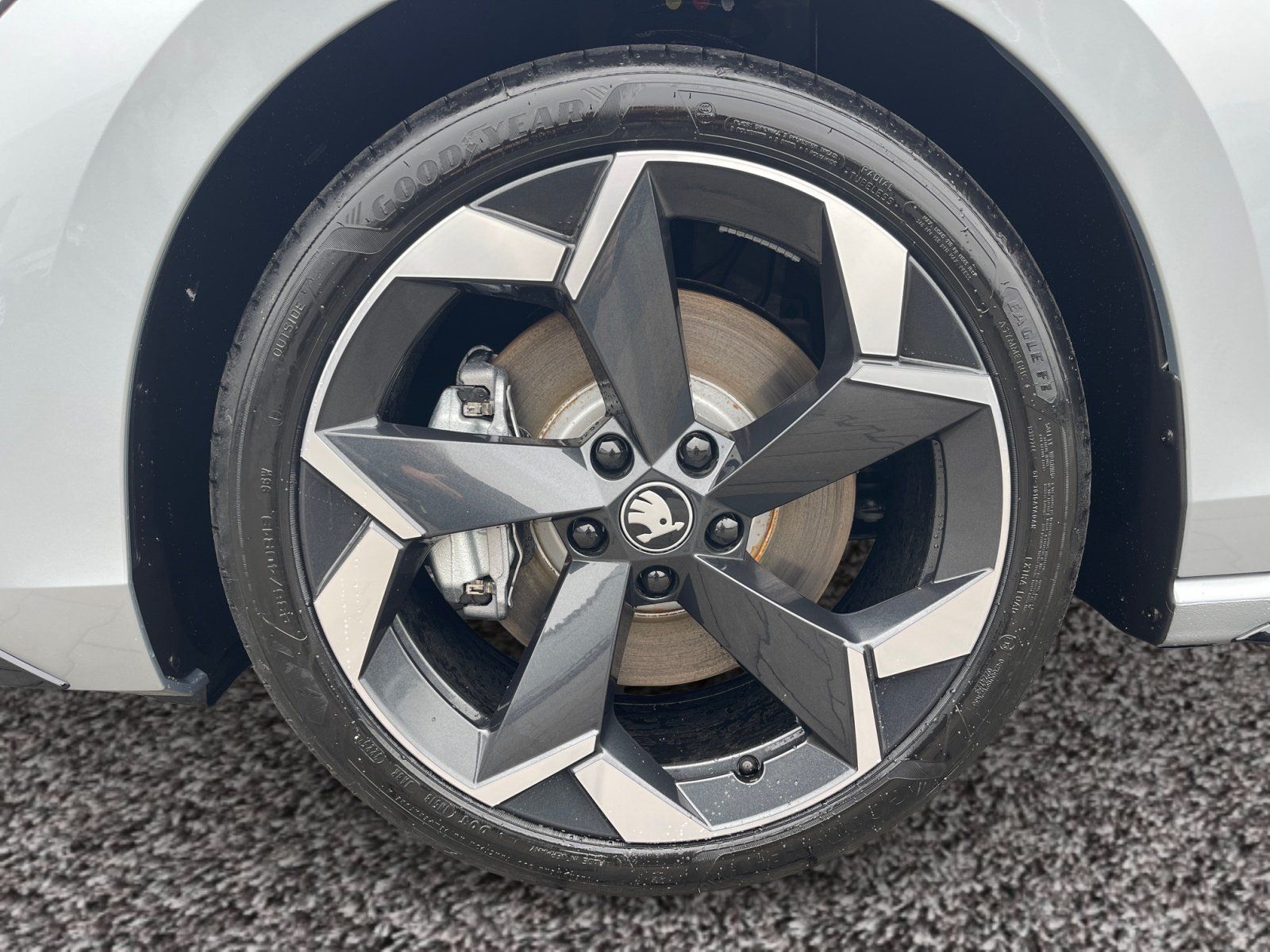 Skoda Superb - Bild 8