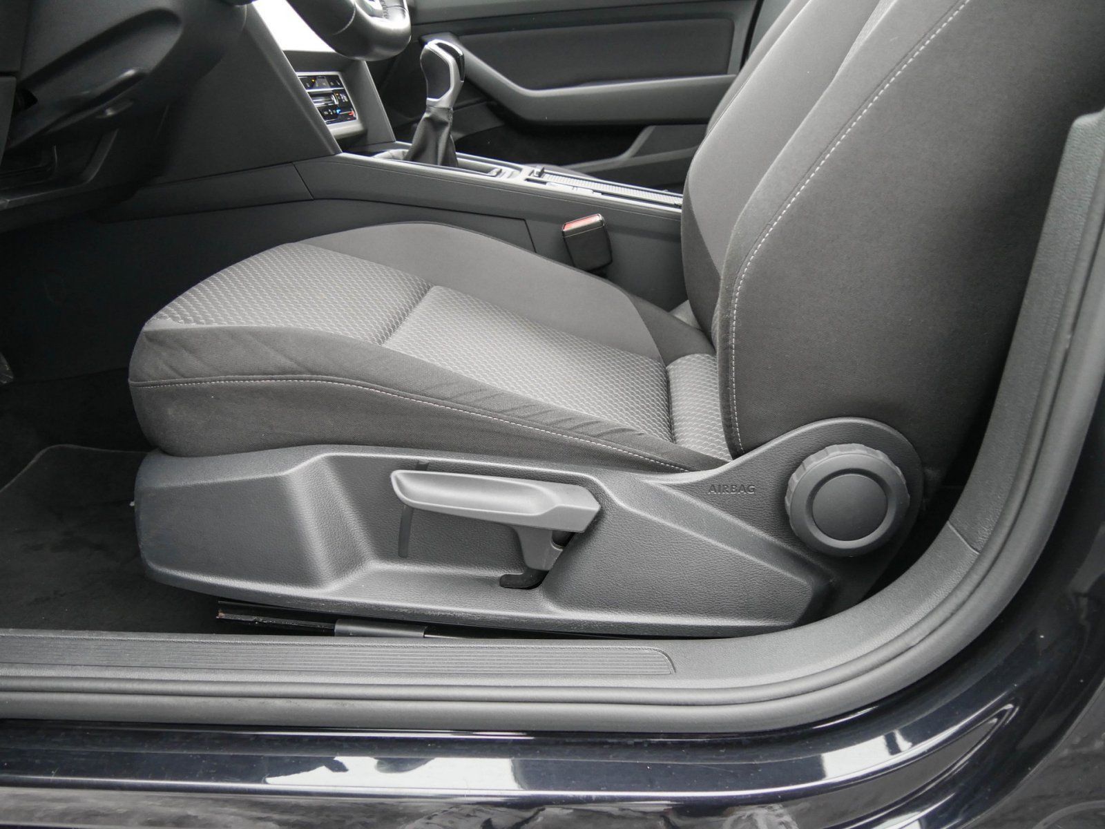 Volkswagen Passat Variant - Bild 13