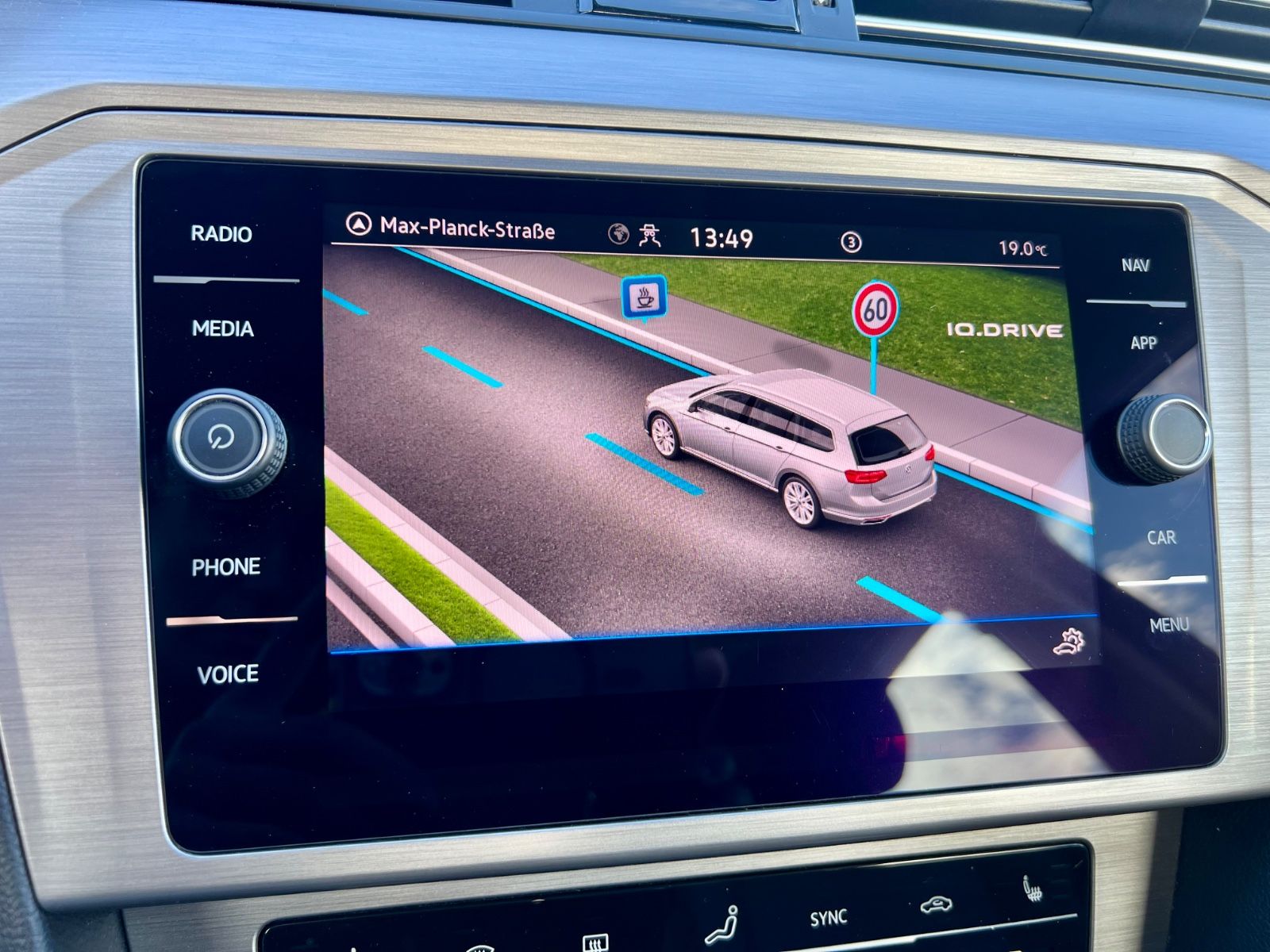 VW Passat Variant Conceptline AAC NAVI KAMERA SHZ