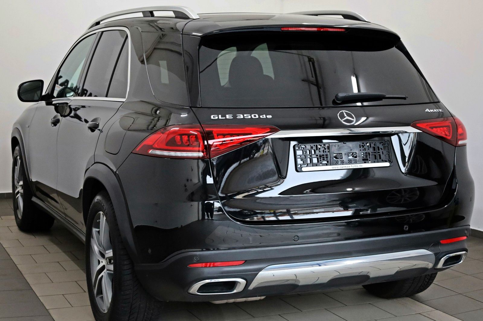 Fahrzeugabbildung Mercedes-Benz GLE 350 de 4Matic,Leder,Navi,LED,Panorama,ACC+WR