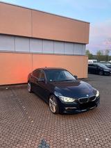 BMW 320i Luxury Line Luxury Line - BMW 320 mit Benzin-Antrieb