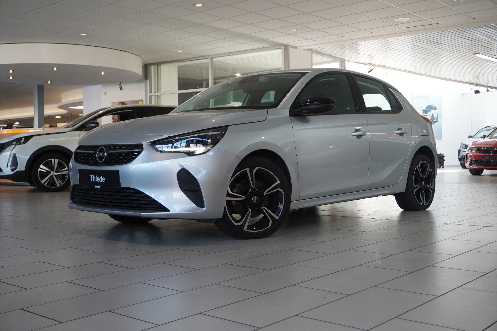 Fahrzeugabbildung Opel Corsa F 1.2 ELEGANCE NAVI/LED/VIRTUAL/SPORT/DAB+
