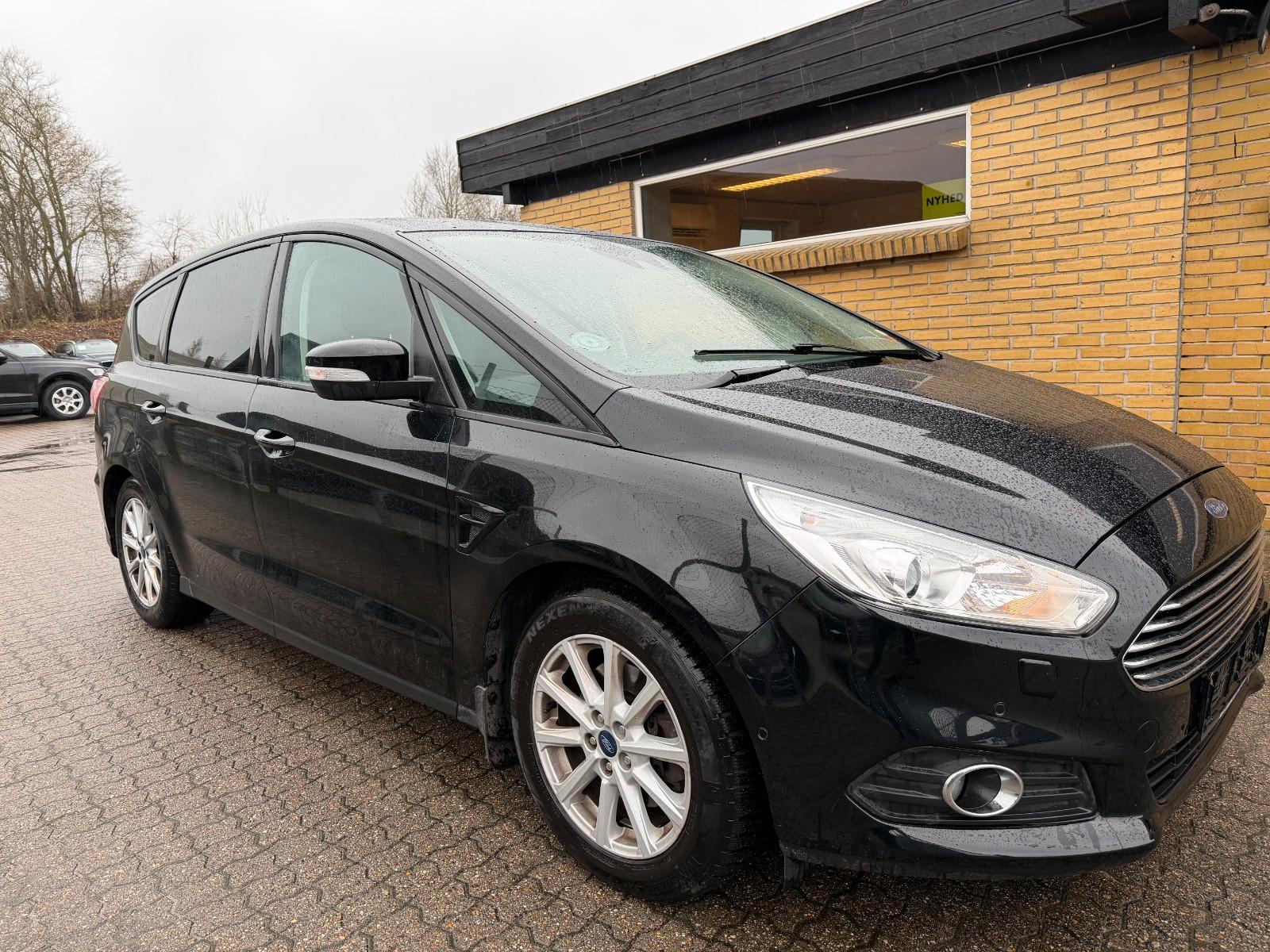 Ford S-MAX 2,0 TDCI, 150hp 2017, AUT.*ACC*NAVI*