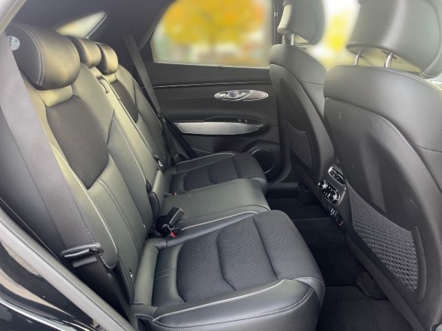 Fahrzeugabbildung Genesis GV70 Sport 4WD AD Memory Sitze LED ACC El. Heckk