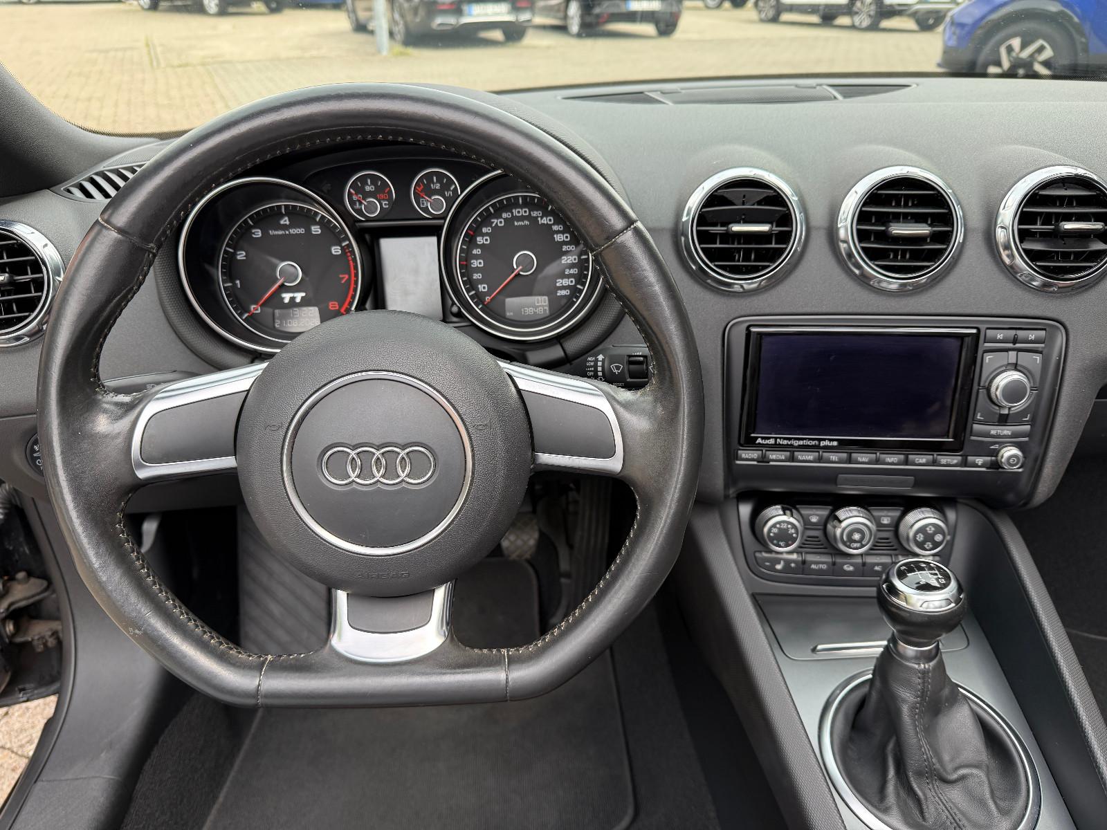 Audi TT Roadster 1.8 TFSI LEDER/XENON/NAVI/SITZHZG.