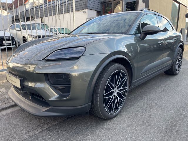 Porsche Macan 4 |ACC|22"|Pano|3.Disp|SportChro|PASM|