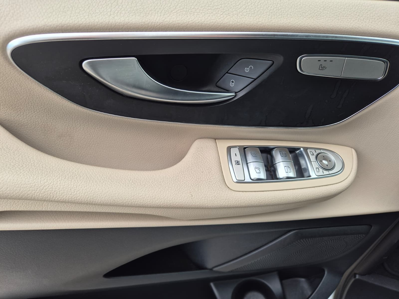 Fahrzeugabbildung Mercedes-Benz V 200 MARCO POLO Ahk*Navi*Küche*StanH.*Solar