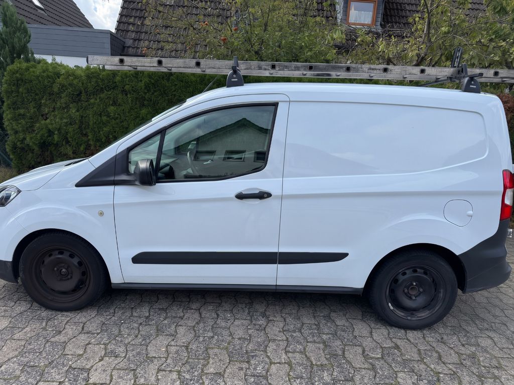 Image of Ford Transit Courier