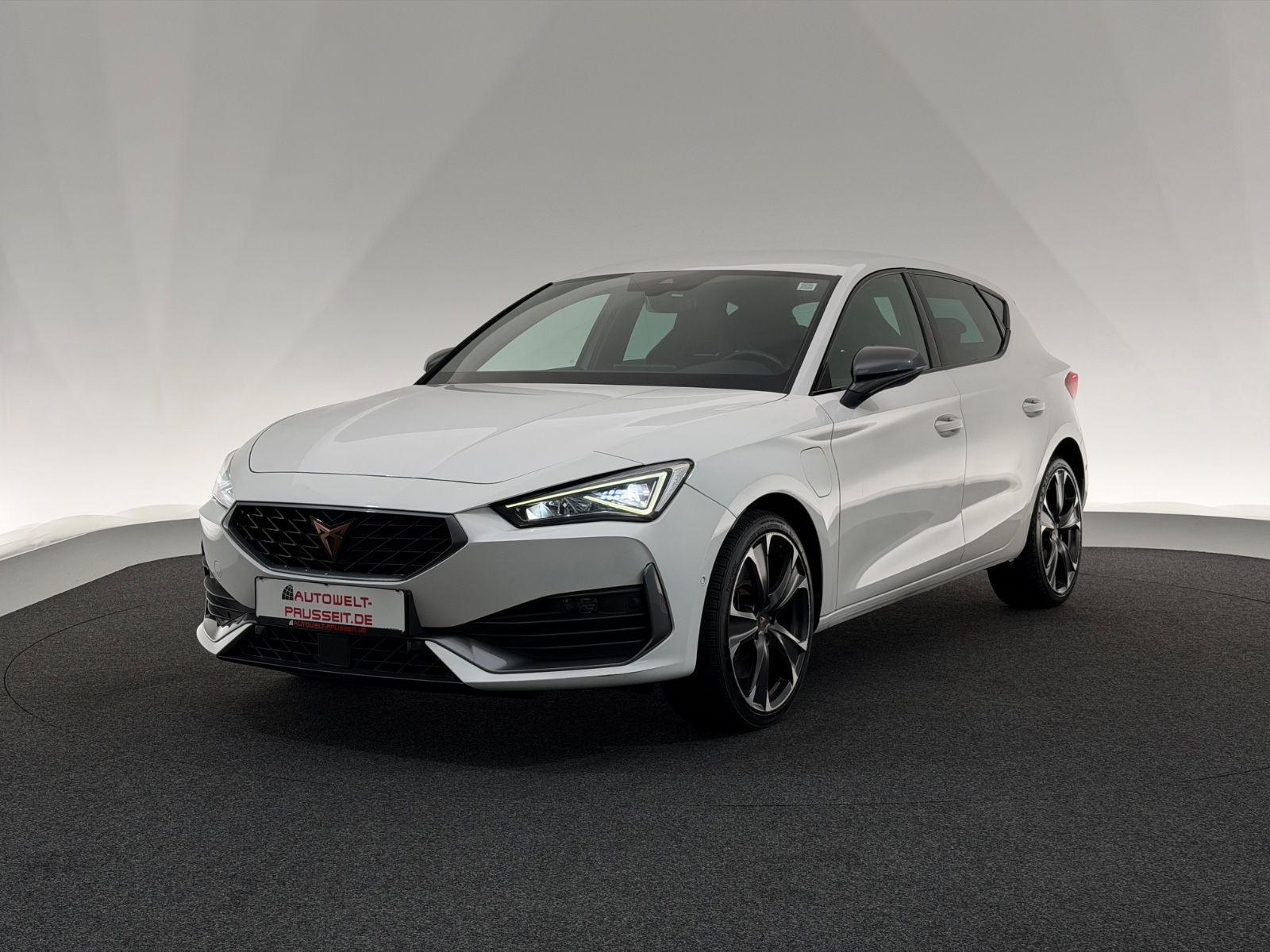 Cupra Leon 1.4 eHybrid*LED-KESSY-R.KAM-DCC-APP-SHZ-19" imagem 3
