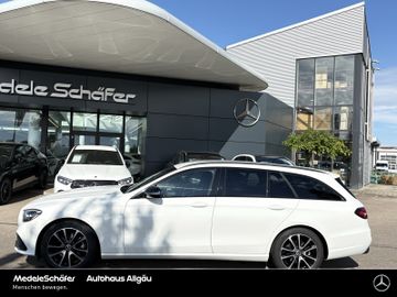 Mercedes E 200 - 2