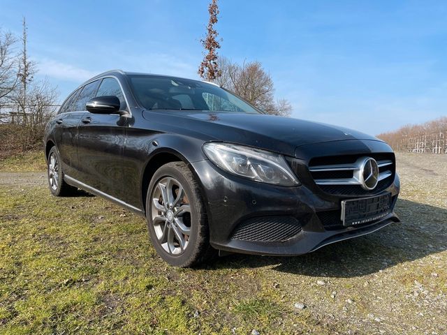 Mercedes-Benz C -Klasse C 250T 4Matic Pano/Distronic TÜV=01/25