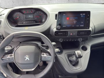 Peugeot Partner 1.2 PureTech 110 L1 Premium +PDC