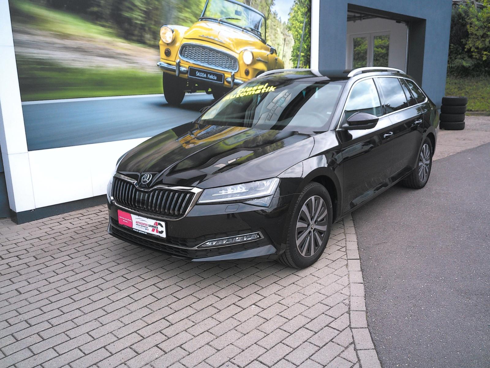 Skoda Superb Combi Style 2.0 TDI LED DSG AHK 360° Sthz