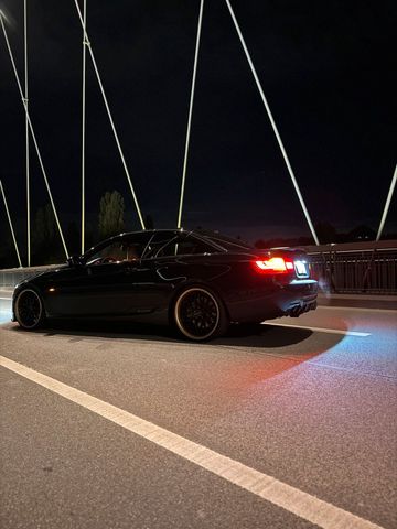 BMW 335i e93