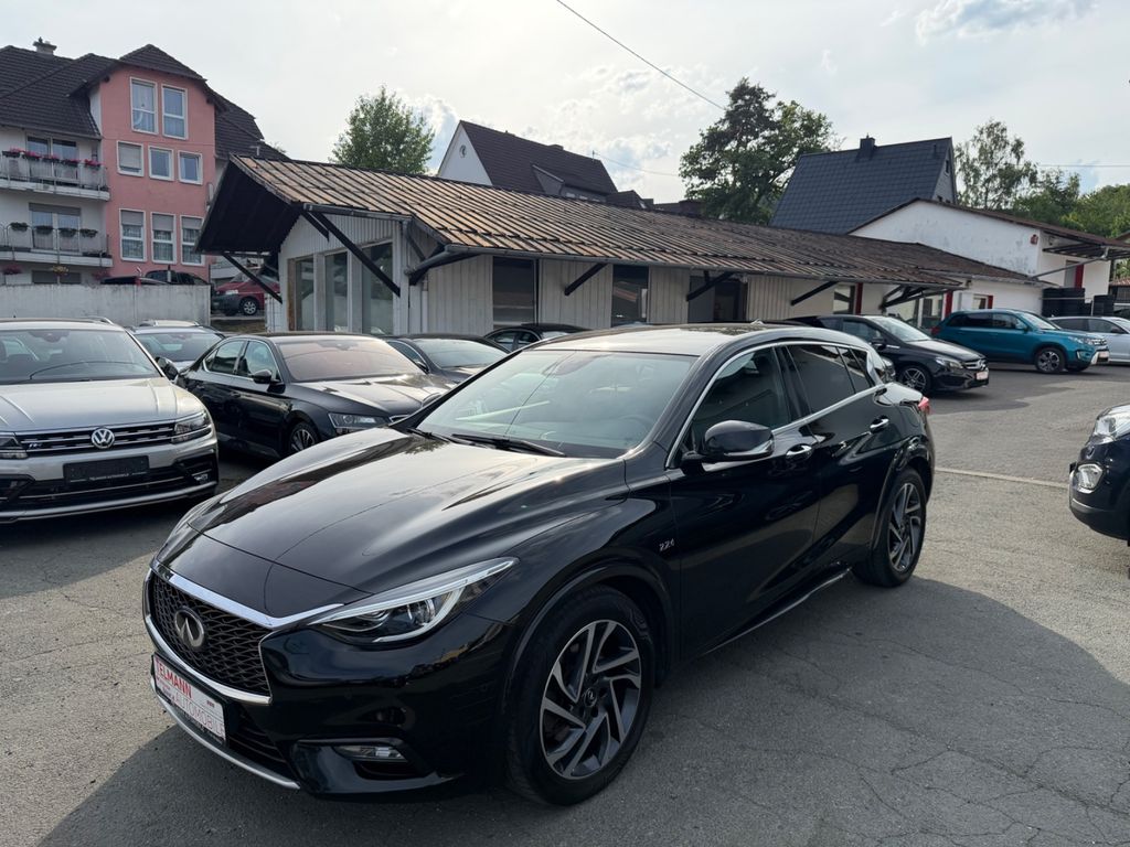 Angebot ansehen Infiniti Q30