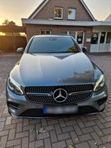 Mercedes-Benz Mercedes Benz GLC Coupé 250 4Matic - Mercedes-Benz 250: M