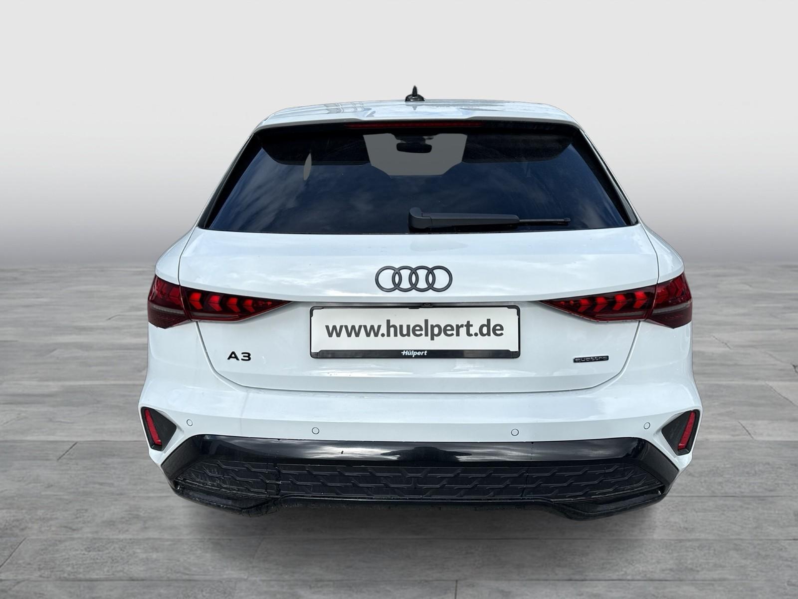 Audi A3 Sportback quattro S LINE BLACKPAK AHK CAM NAV