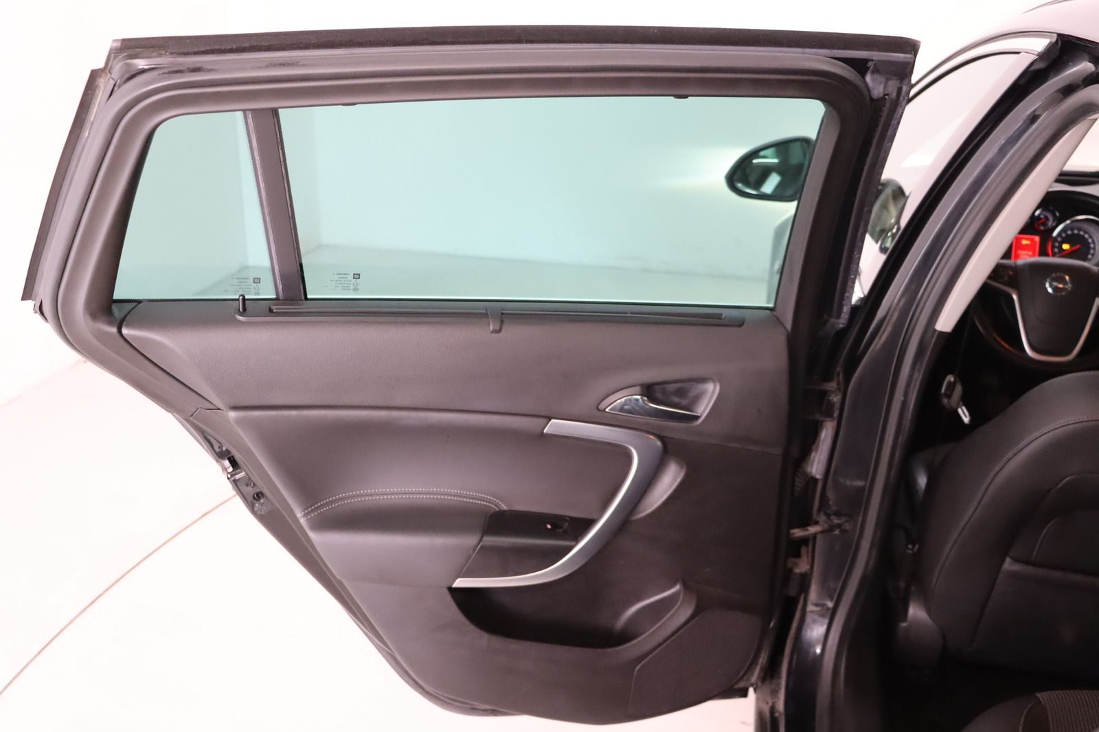 Fahrzeugabbildung Opel Insignia A Sports Tourer Innovation 4x4