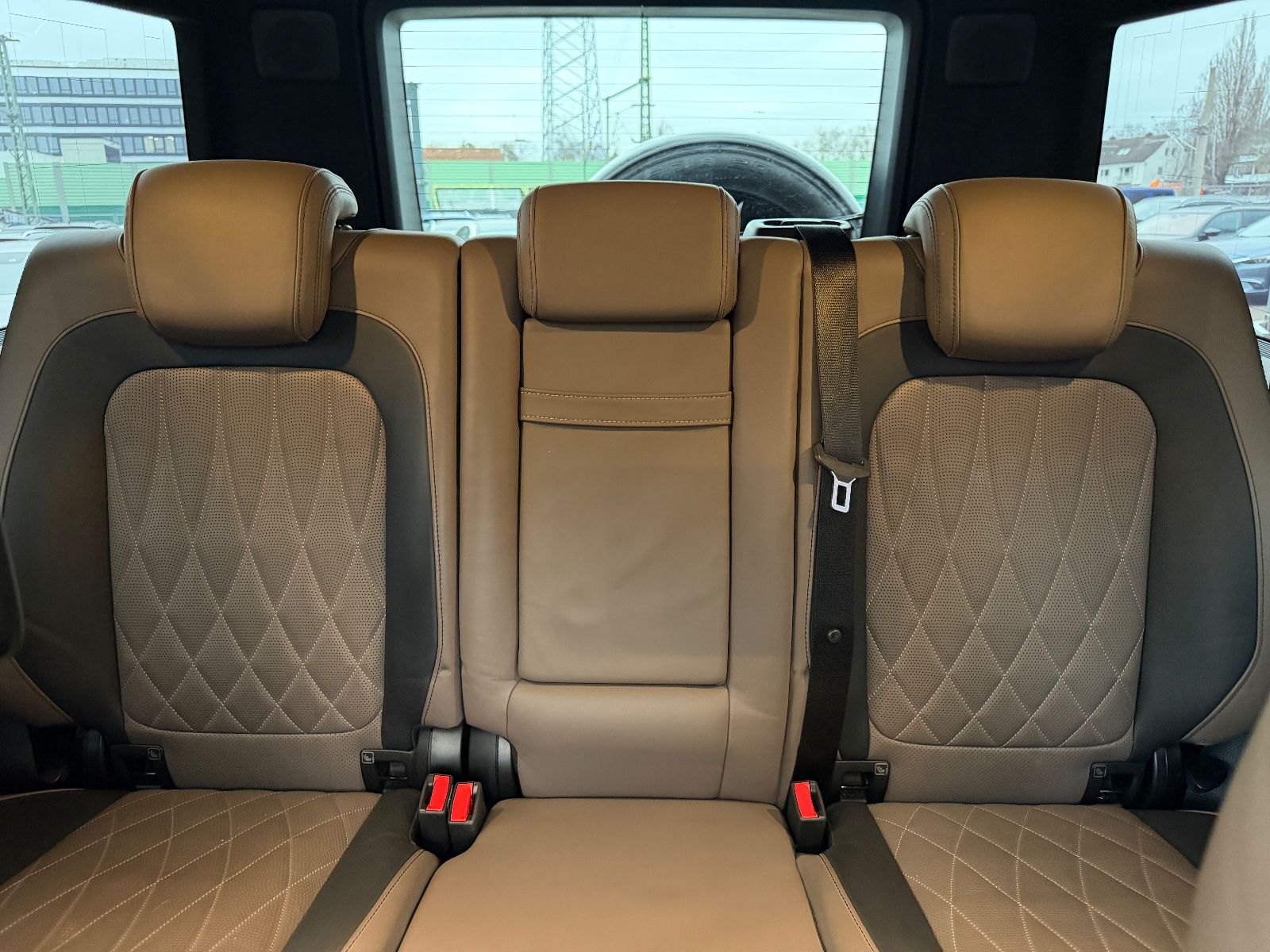 Fahrzeugabbildung Mercedes-Benz G 500 AMG*EXCLUSIVE*SDACH*MULTIBEAM*360KAM*ACC