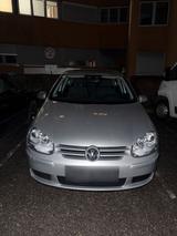 Volkswagen VW Golf 5 Automatik 1.6 Benzin 90.000 km T... - Volkswagen Golf aus 2004: 1.6