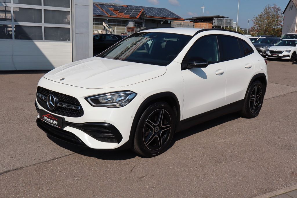 MERCEDES-BENZ GLA 200