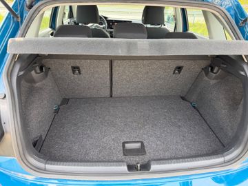 Volkswagen Polo - 11