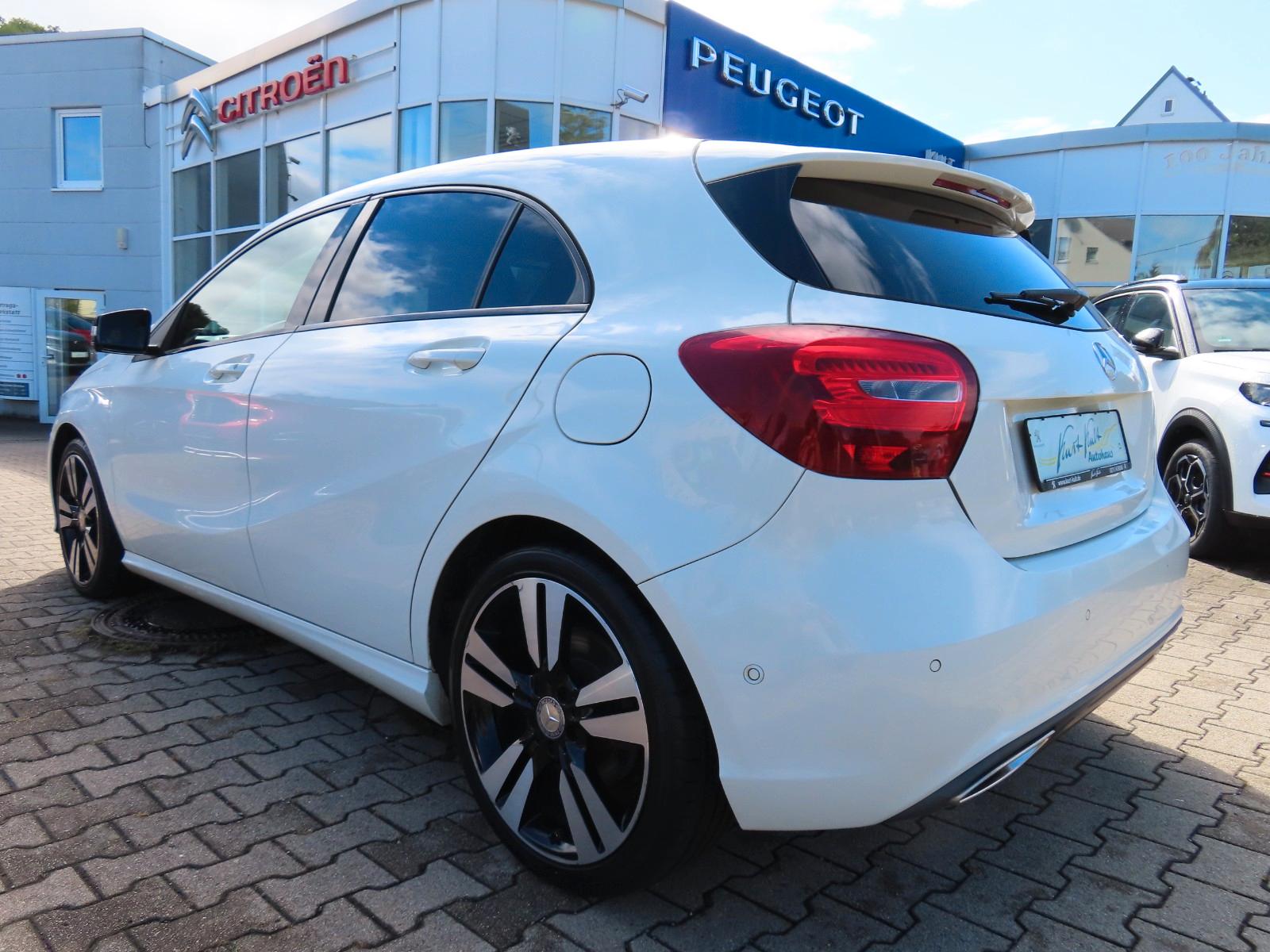 Mercedes-Benz A 250 4MATIC Urban 7G-DCT*Sitzheiz.*Navi*