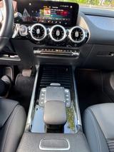 Mercedes-Benz B250e DCT Plug-in Hybrid Modelljahr 2023, EZ2022 - Mercedes-Benz B 250 von privat