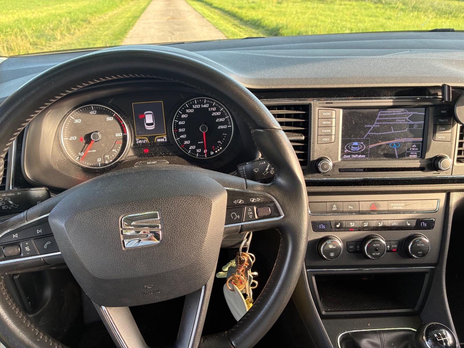 Seat Leon 2014 — фото 10
