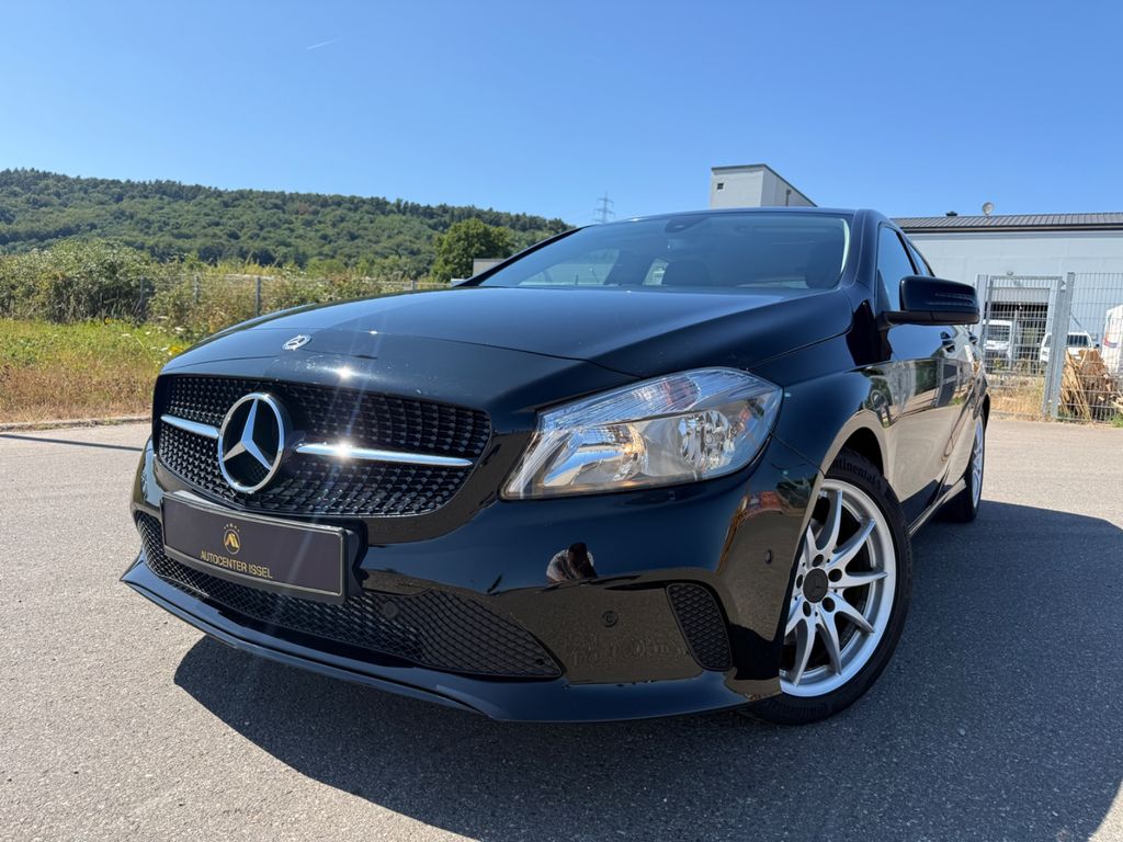 Image of Mercedes-Benz A 220