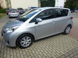 Toyota Verso-S Life - silberne Toyota Verso-S