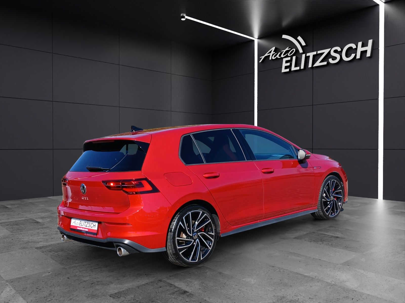 Fahrzeugabbildung Volkswagen Golf VIII GTI DSG Matrix Navi AID ACC RFK Harman