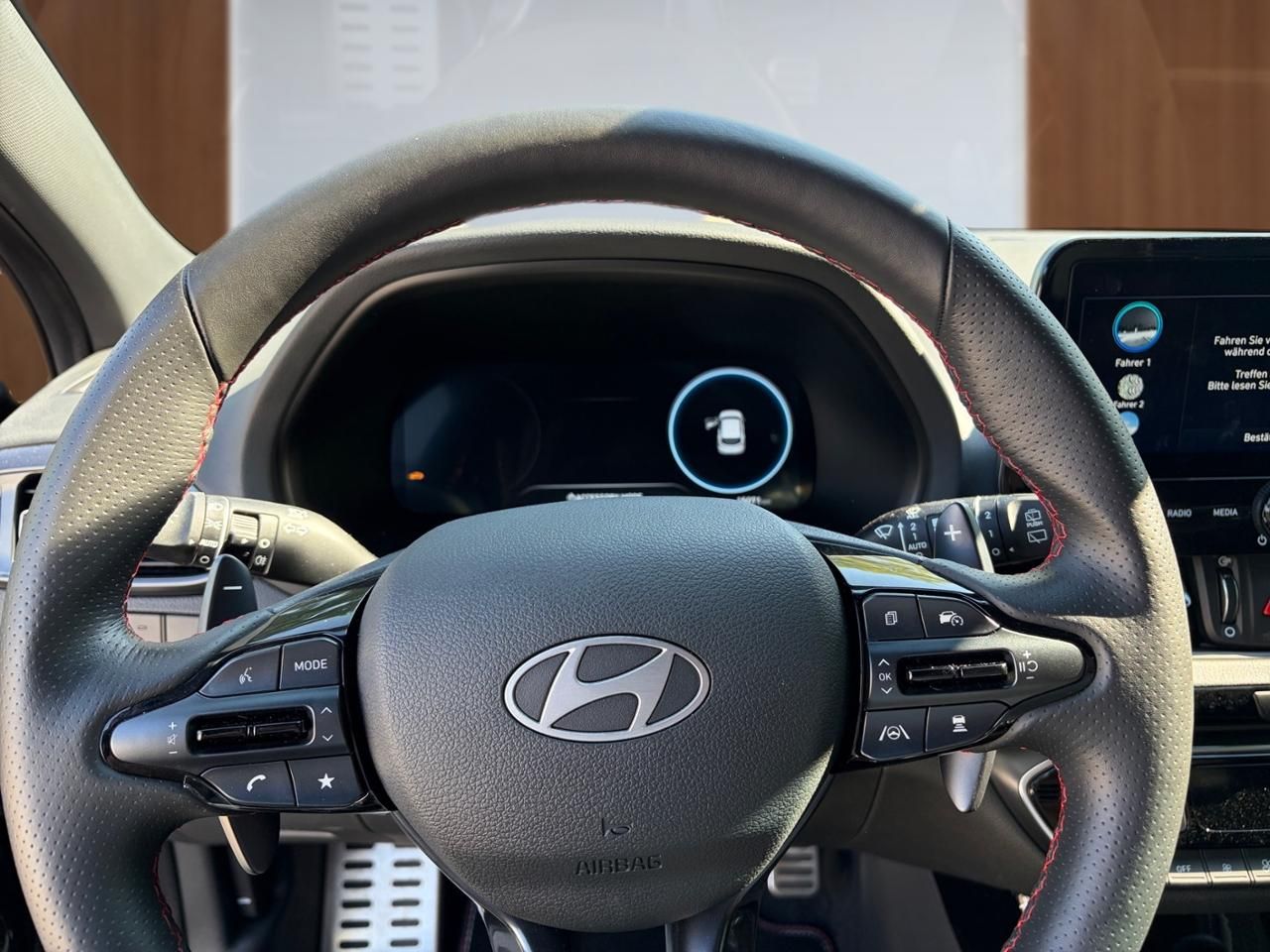 Fahrzeugabbildung Hyundai i30 N-LINE ACC AUT DynLicht Kam. KeyLess KlimaA