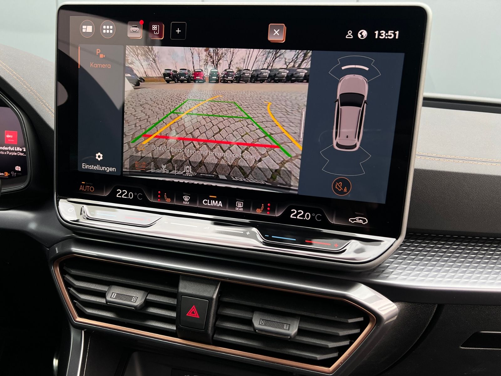 Fahrzeugabbildung CUPRA Leon Sportstourer VZ 2.0 TSI DSG 4Drive *AHK, LE