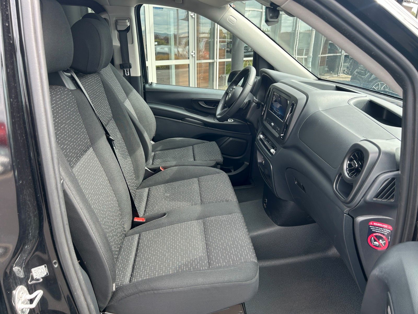 Fahrzeugabbildung Mercedes-Benz Vito 116 CDI Tourer 9G Extral AHK Kamera