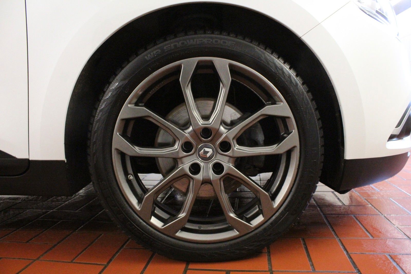 Fahrzeugabbildung Renault Grd Scenic Tce 140 Deluxe*R-Link*Sitzhzg*