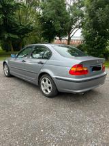 BMW 318 Baureihe 3 Lim. 318i TÜV 4.2026 - gebrauchte BMW 318 aus dem Jahr 2004